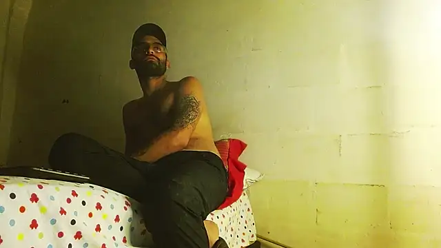 Alex Flame  online show from May 2026 02:15:01 AM