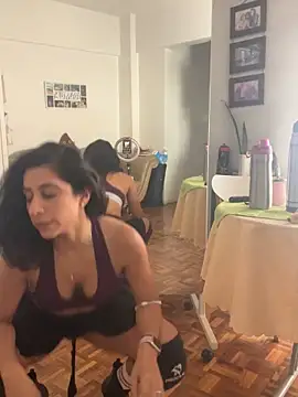 kareniza online show from December 2025 04:55:01 PM