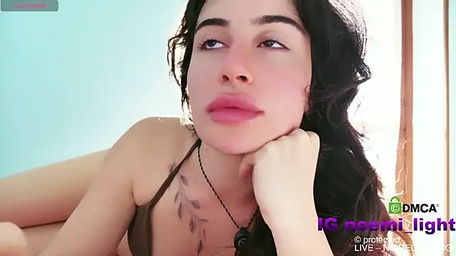 DeaAthena online show from March 2026 03:38:01 PM