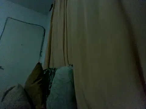 Snapshot of luluclark69 chatting on June 2026 11:35:02 PM luluclark69 online show from June 2026 11:35:02 PM