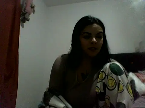 Snapshot of luluclark69 chatting on May 2026 01:16:02 AM luluclark69 online show from May 2026 01:16:02 AM