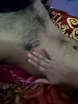 radhisharma123 online show from December 2025 04:23:01 PM