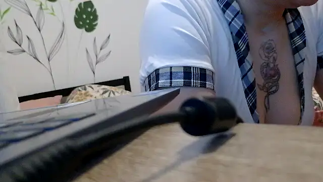 anngelle online show from March 2026 07:56:01 AM