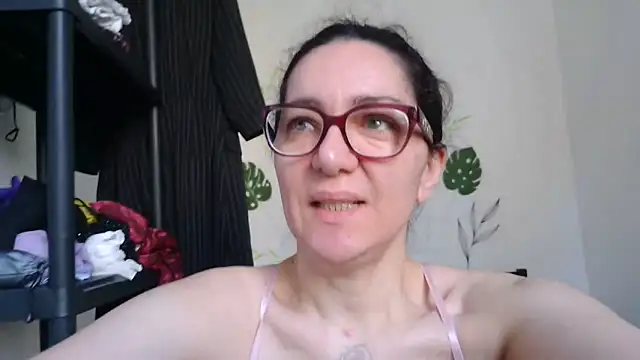 anngelle online show from April 2026 07:11:02 AM