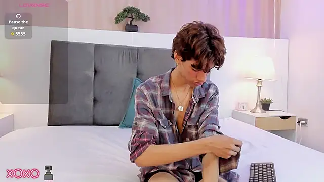 Snapshot of Will_Turneer chatting on December 2025 08:58:02 PM Will Turneer online show from December 2025 08:58:02 PM