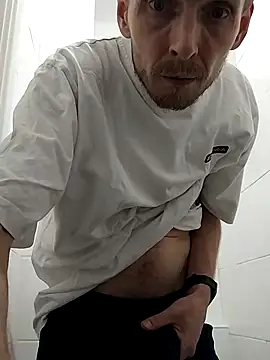 Snapshot of CrookedBunk3527 chatting on December 2025 06:11:02 PM CrookedBunk3527 online show from December 2025 06:11:02 PM