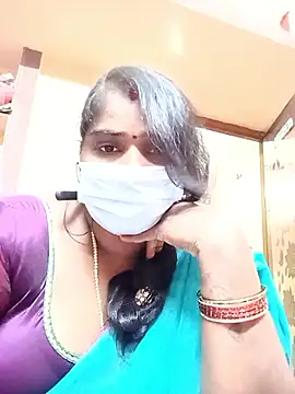 Snapshot of Tamil_Bhuvi69 chatting on February 2026 01:43:01 PM Tamil Bhuvi69 online show from February 2026 01:43:01 PM