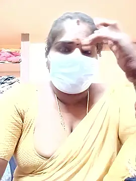 Snapshot of Tamil_Bhuvi69 chatting on February 2026 04:53:02 PM Tamil Bhuvi69 online show from February 2026 04:53:02 PM