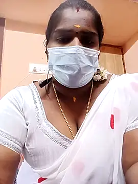 Snapshot of Tamil_Bhuvi69 chatting on February 2026 05:36:02 AM Tamil Bhuvi69 online show from February 2026 05:36:02 AM