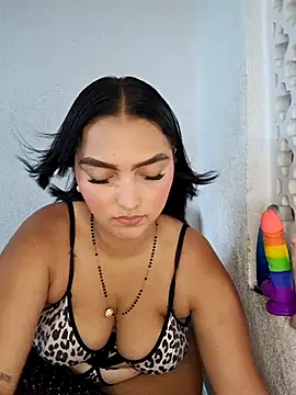 Mia em online show from March 2026 06:23:02 PM