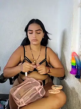 Mia em online show from March 2026 06:02:01 PM