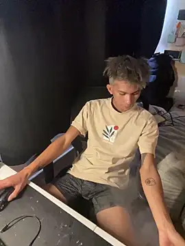 jhaycobXgarcia online show from February 2026 09:03:01 PM