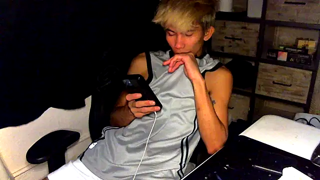 jhaycobXgarcia online show from April 2026 02:47:02 PM