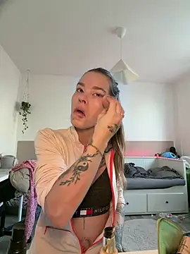 vinique99 online show from February 2026 02:39:01 PM