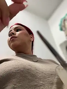 Zarahs Blare1 online show from January 2026 11:19:01 PM