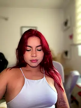 Zarahs Blare1 online show from January 2026 10:48:02 PM