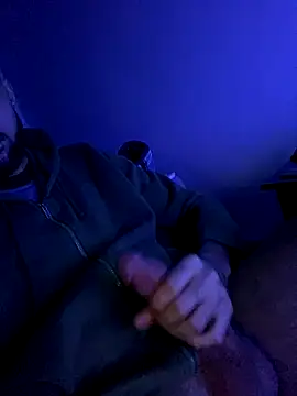 Snapshot of Moh16dz chatting on December 2025 11:00:01 PM Moh16dz online show from December 2025 11:00:01 PM