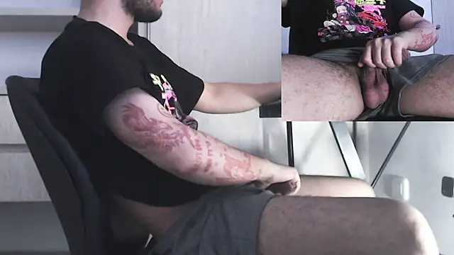 mateoconde00 online show from January 2026 12:03:01 AM