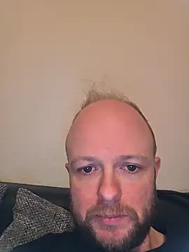 SoftishInflow online show from December 2025 02:22:02 PM