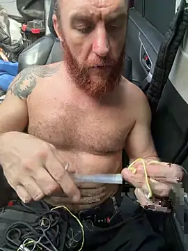 HouseOfHans online show from April 2026 05:06:02 PM