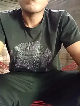 Snapshot of Fradre chatting on December 2025 02:11:01 PM Fradre online show from December 2025 02:11:01 PM