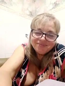 LinaLight88 online show from February 2026 09:44:01 PM