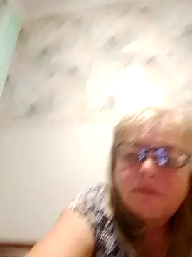 Snapshot of LinaLight88 chatting on December 2025 08:58:01 PM LinaLight88 online show from December 2025 08:58:01 PM