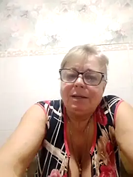 LinaLight88 online show from February 2026 08:39:01 PM