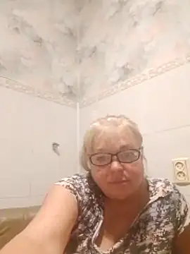 LinaLight88 online show from December 2025 08:42:02 PM