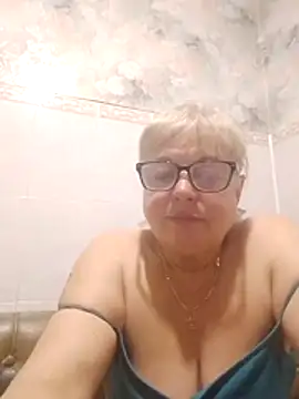 LinaLight88 online show from April 2026 09:10:01 PM