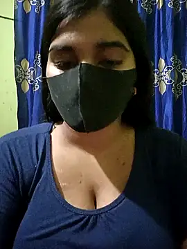 Snapshot of Queen-Tisha-Moni chatting on December 2025 04:13:01 PM Queen-Tisha-Moni online show from December 2025 04:13:01 PM