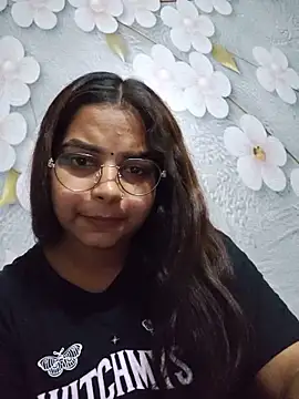 Himani 0122 online show from June 2026 08:25:01 AM