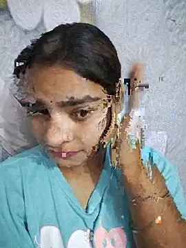 Himani 0122 online show from June 2026 05:57:01 AM