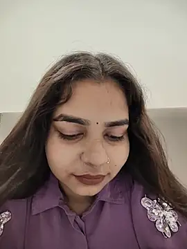 Himani 0122 online show from June 2026 01:44:01 PM