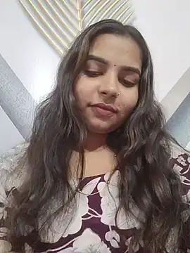 Himani 0122 online show from July 2026 11:28:01 AM