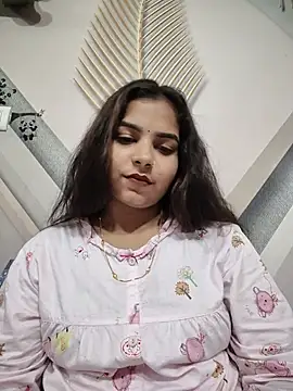 Himani 0122 online show from July 2026 05:39:02 PM