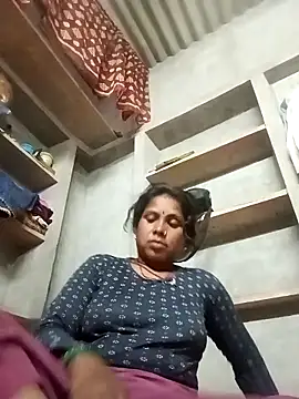 Shreya pandit online show from March 2026 06:42:02 PM