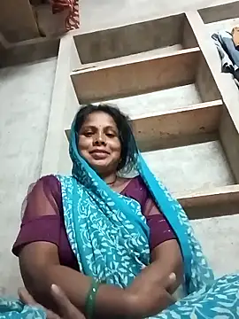 Shreya pandit online show from March 2026 11:25:01 PM