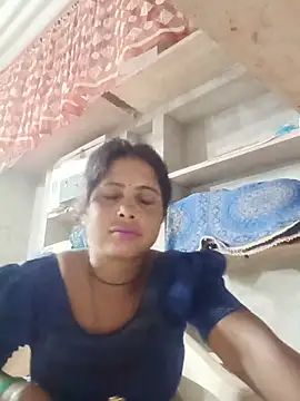 Shreya pandit online show from May 2026 11:04:01 PM