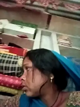 Shreya pandit online show from April 2026 01:00:01 AM