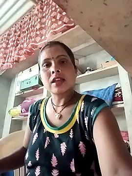 Shreya pandit online show from April 2026 06:09:02 AM