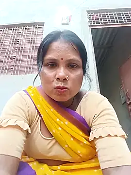 Shreya pandit online show from April 2026 12:45:01 PM