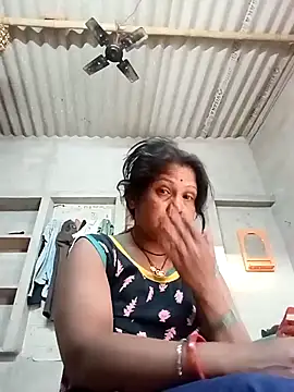 Shreya pandit online show from May 2026 01:00:01 AM