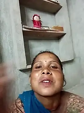 Snapshot of Shreya_pandit chatting on February 2026 01:09:01 PM Shreya pandit online show from February 2026 01:09:01 PM