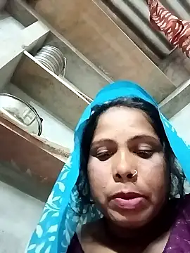 Snapshot of Shreya_pandit chatting on February 2026 11:55:02 PM Shreya pandit online show from February 2026 11:55:02 PM