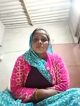 Snapshot of Shreya_pandit chatting on February 2026 06:52:01 PM Shreya pandit online show from February 2026 06:52:01 PM