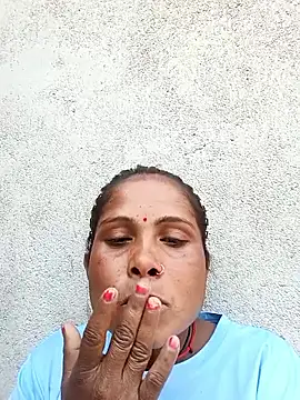 Snapshot of Shreya_pandit chatting on February 2026 10:58:01 AM Shreya pandit online show from February 2026 10:58:01 AM