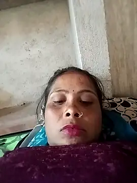 Snapshot of Shreya_pandit chatting on February 2026 11:50:01 AM Shreya pandit online show from February 2026 11:50:01 AM