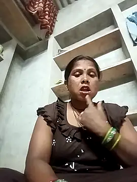 Shreya pandit online show from April 2026 04:13:02 PM