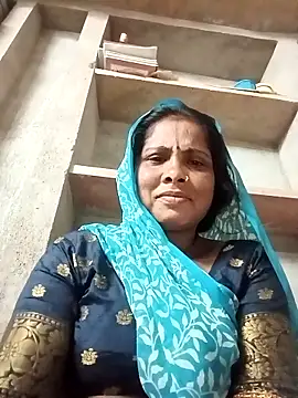 Shreya pandit online show from March 2026 10:58:01 PM